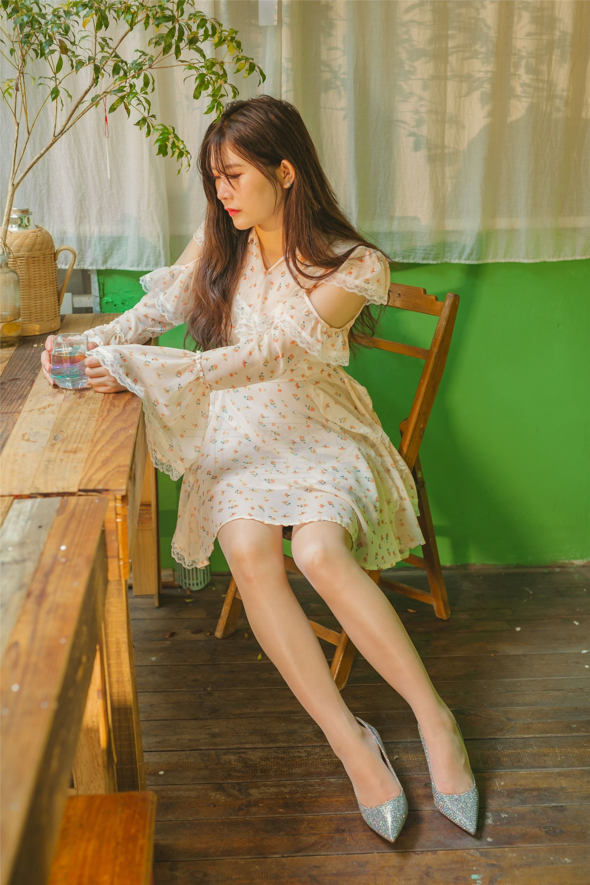 尤蜜丝 穿搭写真 NO.047